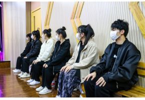美女旧操插很透"北音附中高三表演专业阶段性考试"